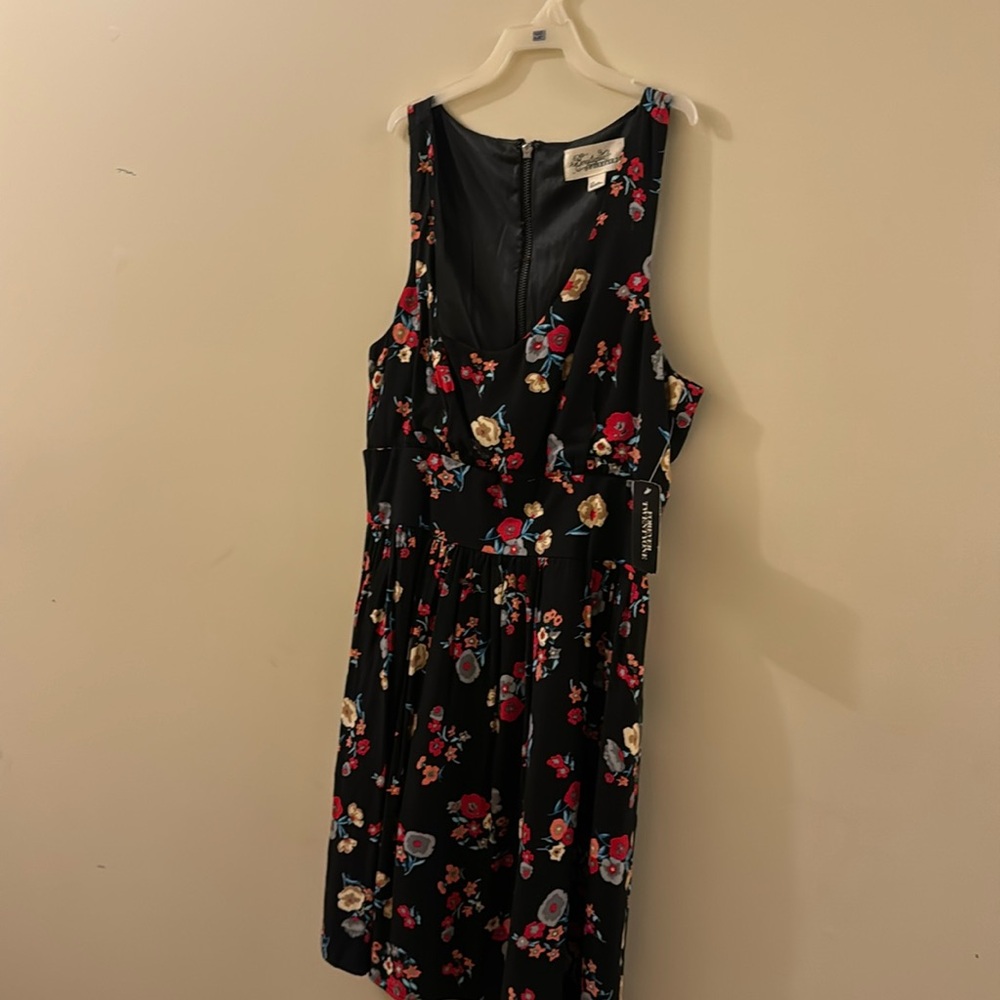 Forever 21 size small dress NWT